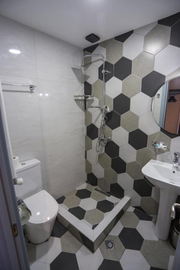 Hotel Inside Kazbegi Exterior photo